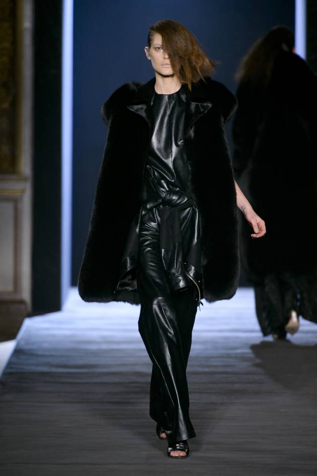 Visto en las pasarelas: El side hair neogrunge