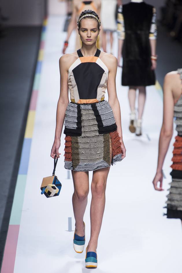 Diademas para despejar la cara en la playa