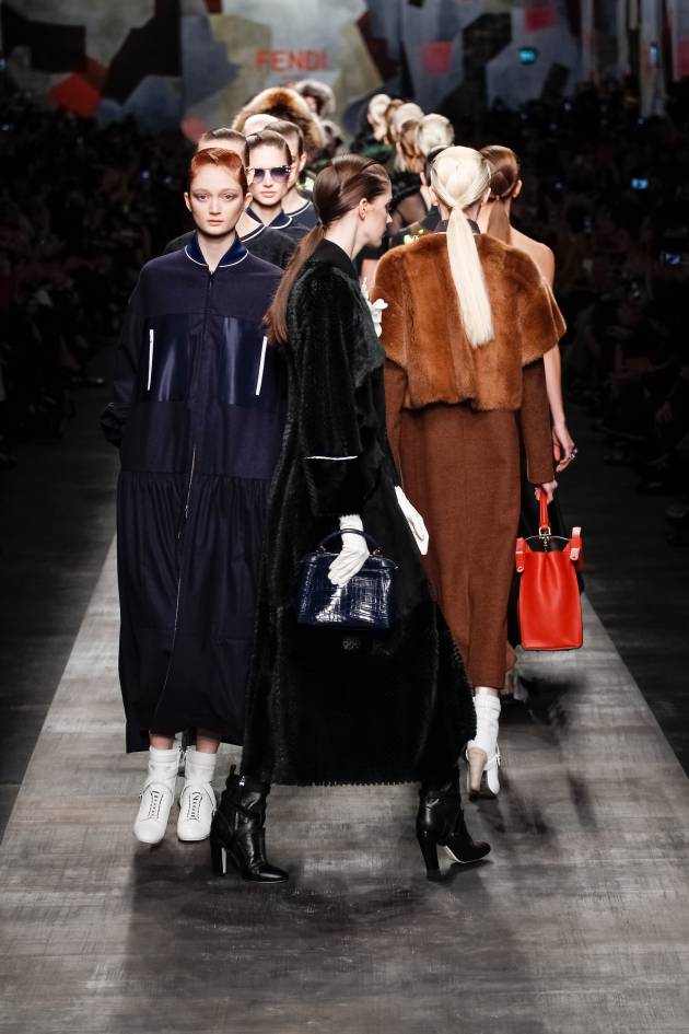 La cola de caballo estilo origami