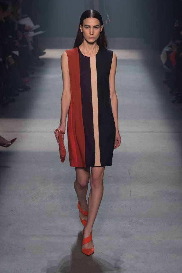 El cabello detrás de las orejas: los expertos opinan