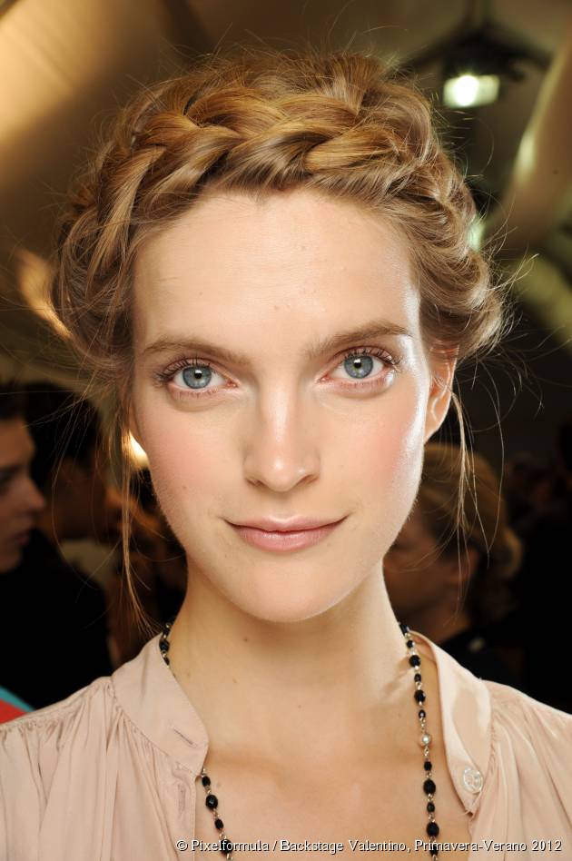 Trenza de corona o trenza mohair