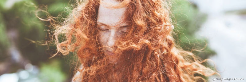 Tengo el cabello fino y rizado: ¿qué corte me sienta mejor?