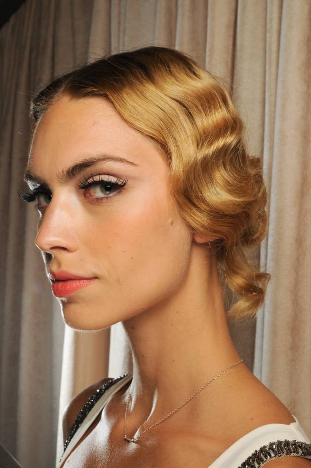 Ondas para un peinado retro