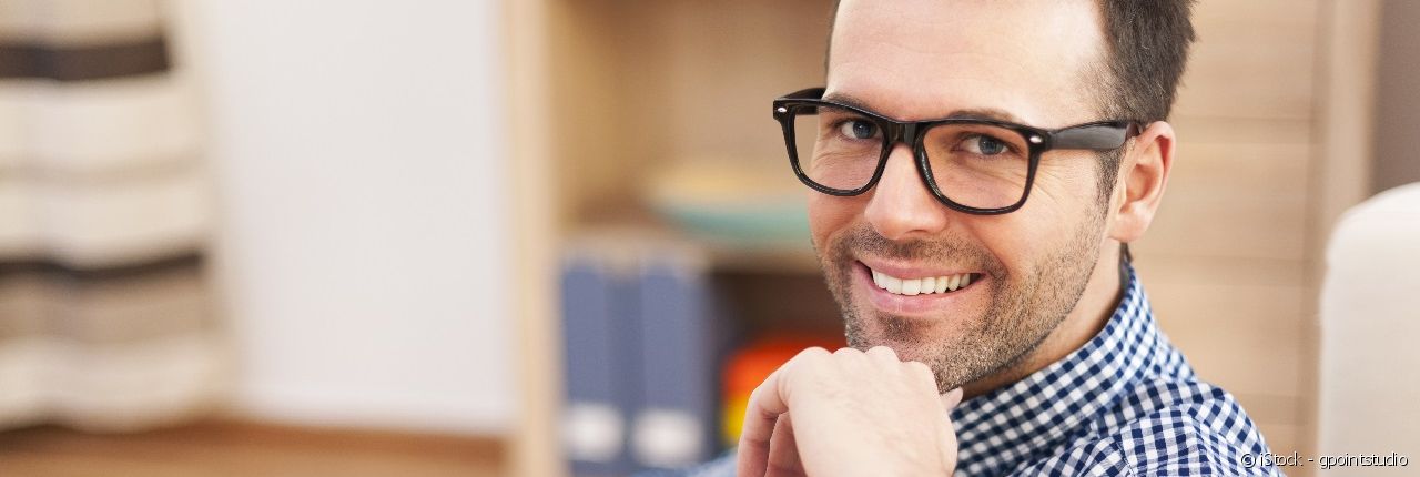 Hombres : cabellos que se rompen, nuestros consejos para tratarlos