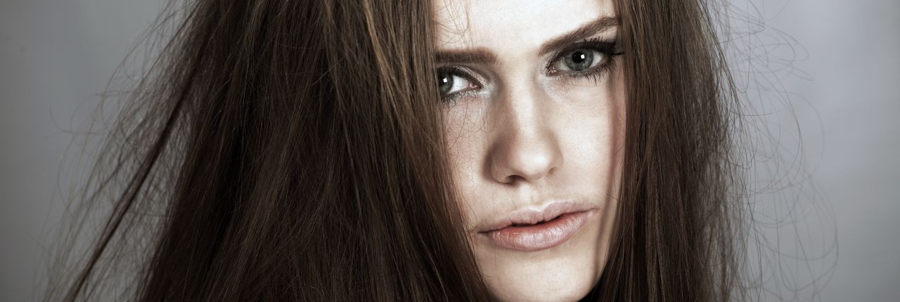 ¿Por qué tengo el cabello seco?