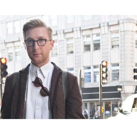 Streetstyle: El tupé roquero para chico