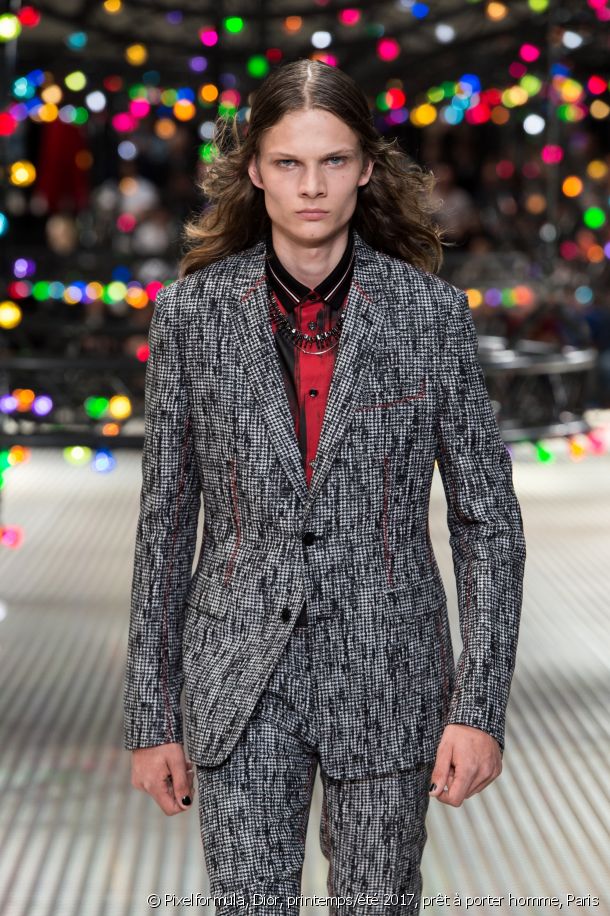 5419-desfile-dior-hombre-primavera-verano-2-article_media_block-1.jpg 5419-desfile-dior-hombre-primavera-verano-2-article_media_block-1.jpg