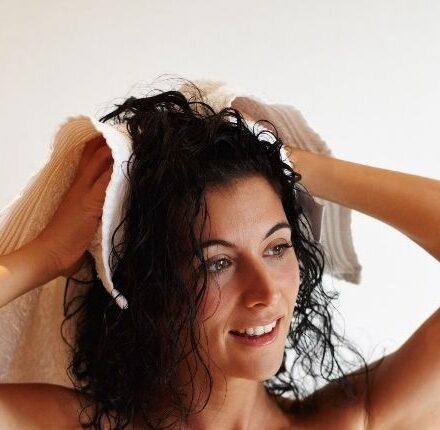 ¿Cómo secar mis cabellos rizados sin dañarlos?