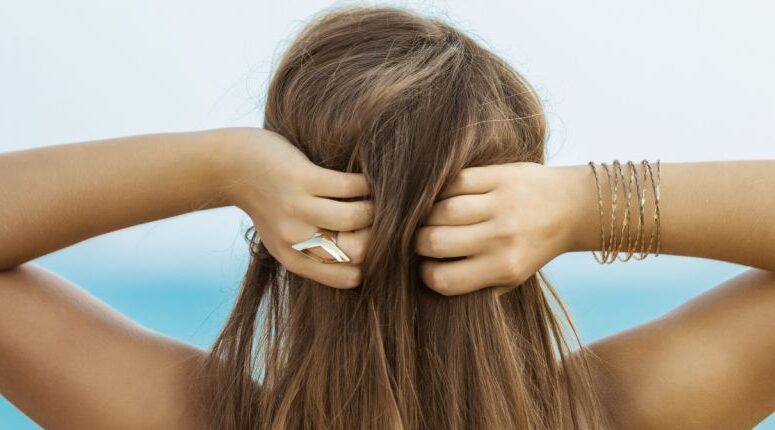 AGUA DE MAR PARA EL PELO: ¿Es perjudicial para el cabello?