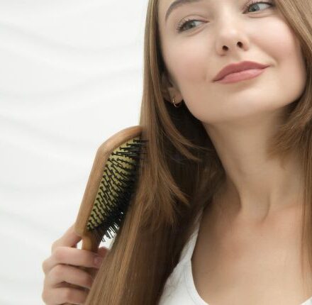 Cepillar el cabello: los hábitos para que no se estropee