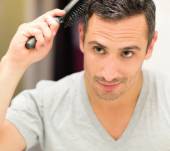 Hombres: gel de fijación, cera, espuma... ¿Qué producto de peinado elijo?