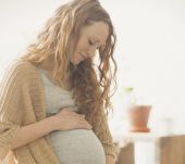 ¿Qué rutina capilar debo seguir durante el embarazo?