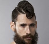 La trenza masculina: el peinado que marca tendencia entre los hombres