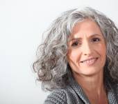 Cuidar de mi cabello blanco