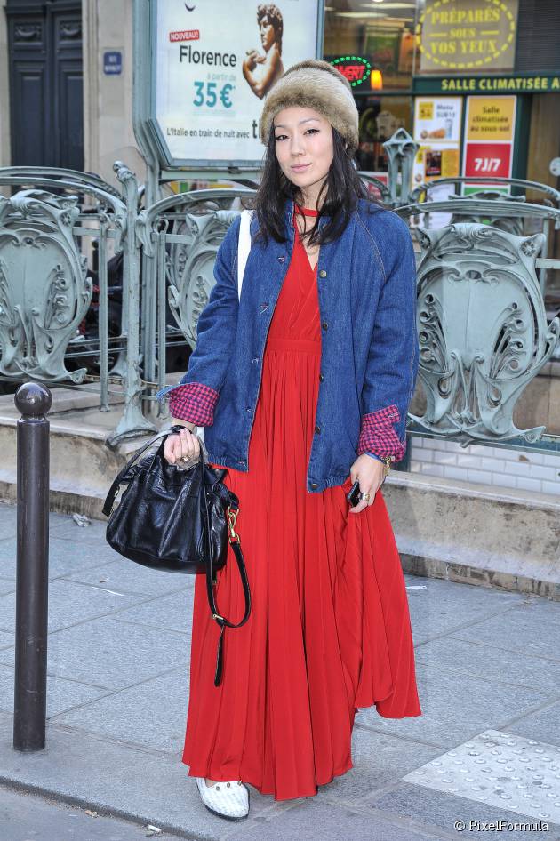 Streetstyle: el gorro de pelo con el cabello suelto