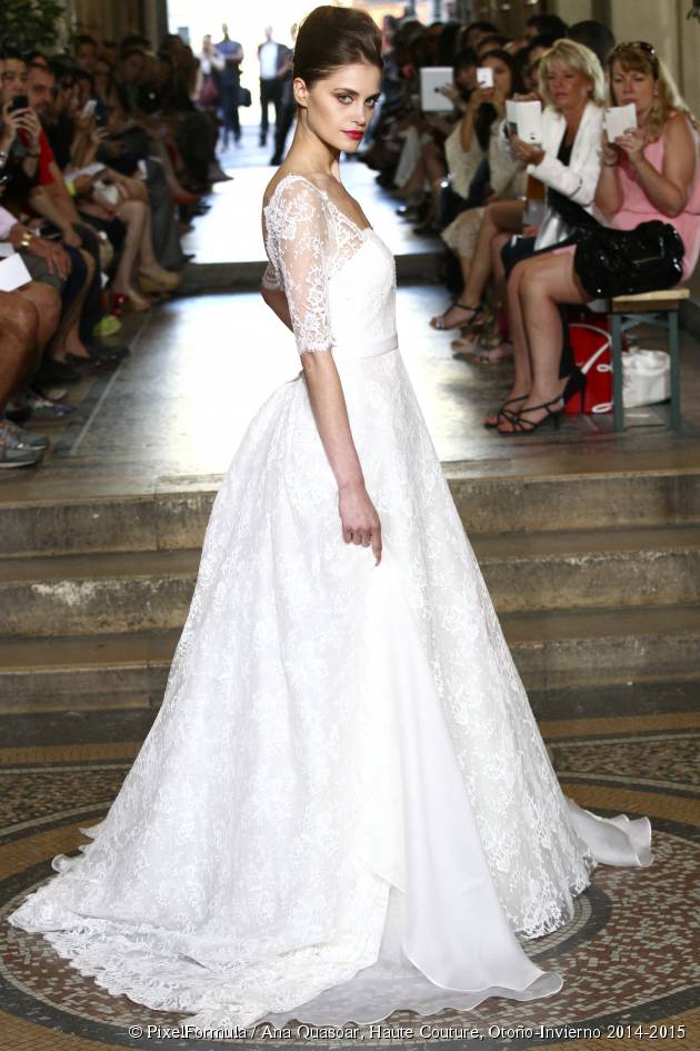 Bodas de invierno: 3 peinados para novias con mucho estilo