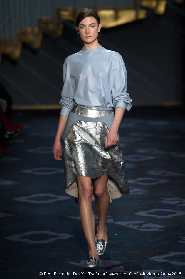 El estilo BCBG: la cola de caballo sin raya del desfile de Tod’s