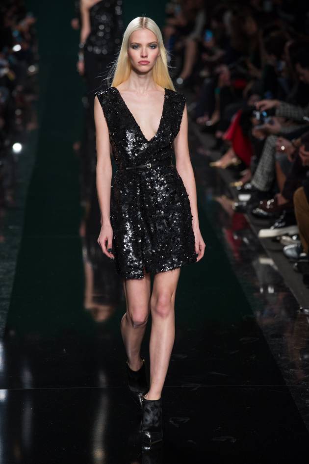 La melena ultra lisa del desfile de Elie Saab