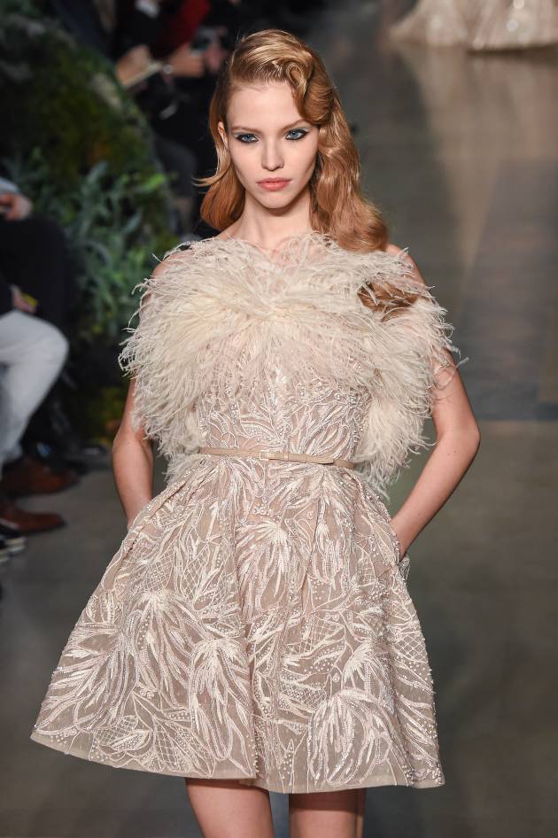 Visto en las Fashion Week: las ondas retro del desfile de Elie Saab