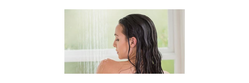 Aplicar aceite en el cabello: los expertos opinan