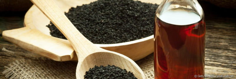 El aceite de  Nigella, un aliado para tu melena