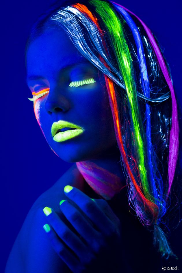 Coloración : el glow hair para cabellos fluorescentes