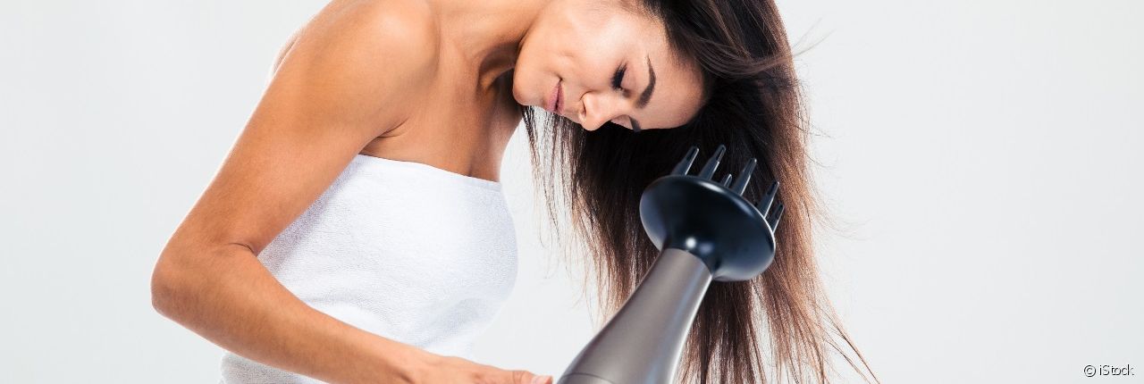 ¿Cómo utilizar el difusor del secador correctamente?