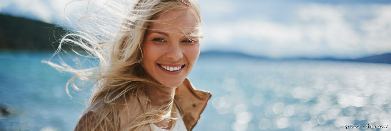 ¿Cómo puedo proteger mi melena del viento?