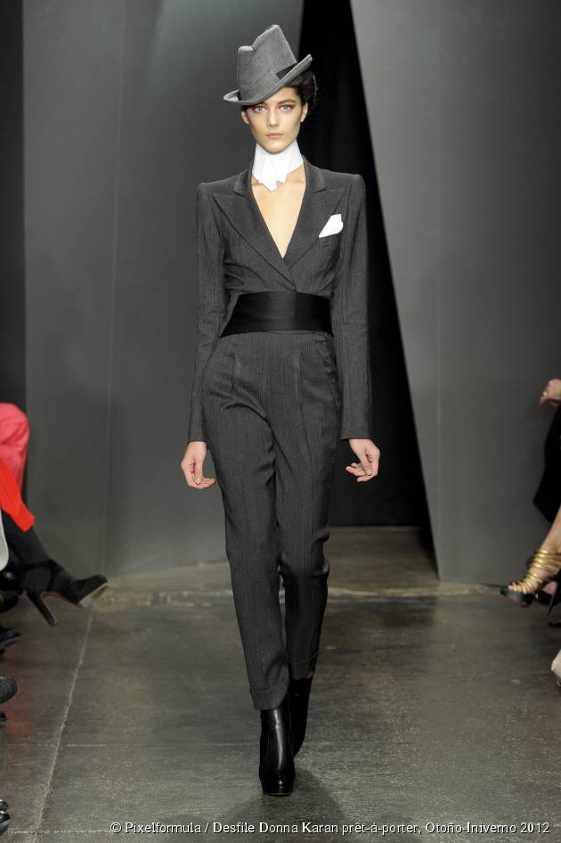 Visto sobre la pasarela: el sombrero masculino-femenino