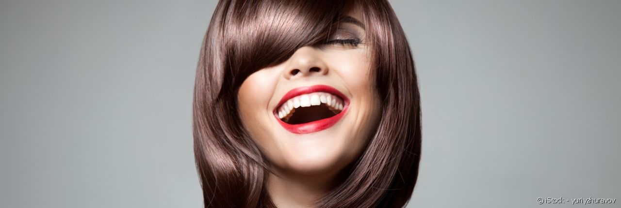 Cabello liso: cómo conseguir un brillo efecto espejo